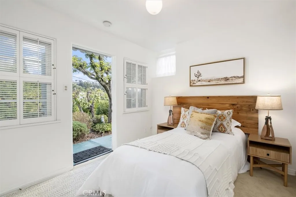 6476 San Marco, Hollywood Hills East, California 90068 home-pic-16